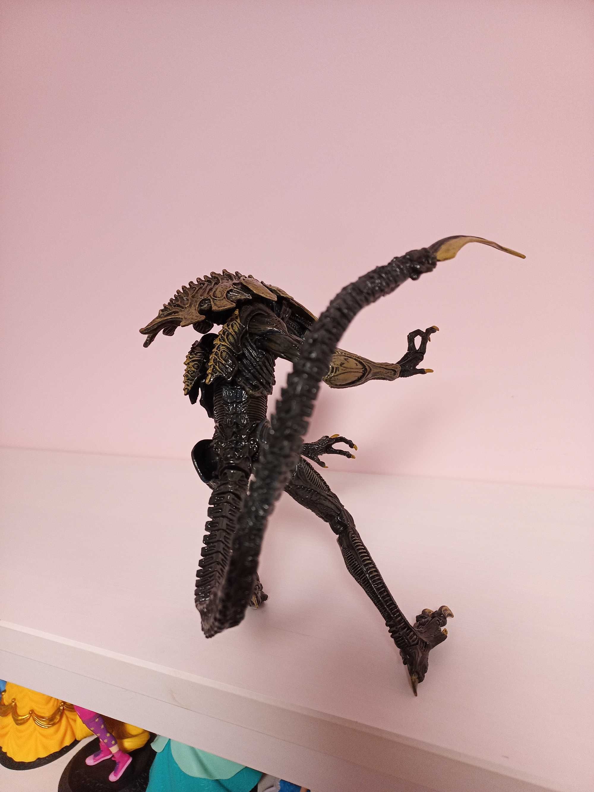 Figurka Alien vs Predator - Chrysalis Alien