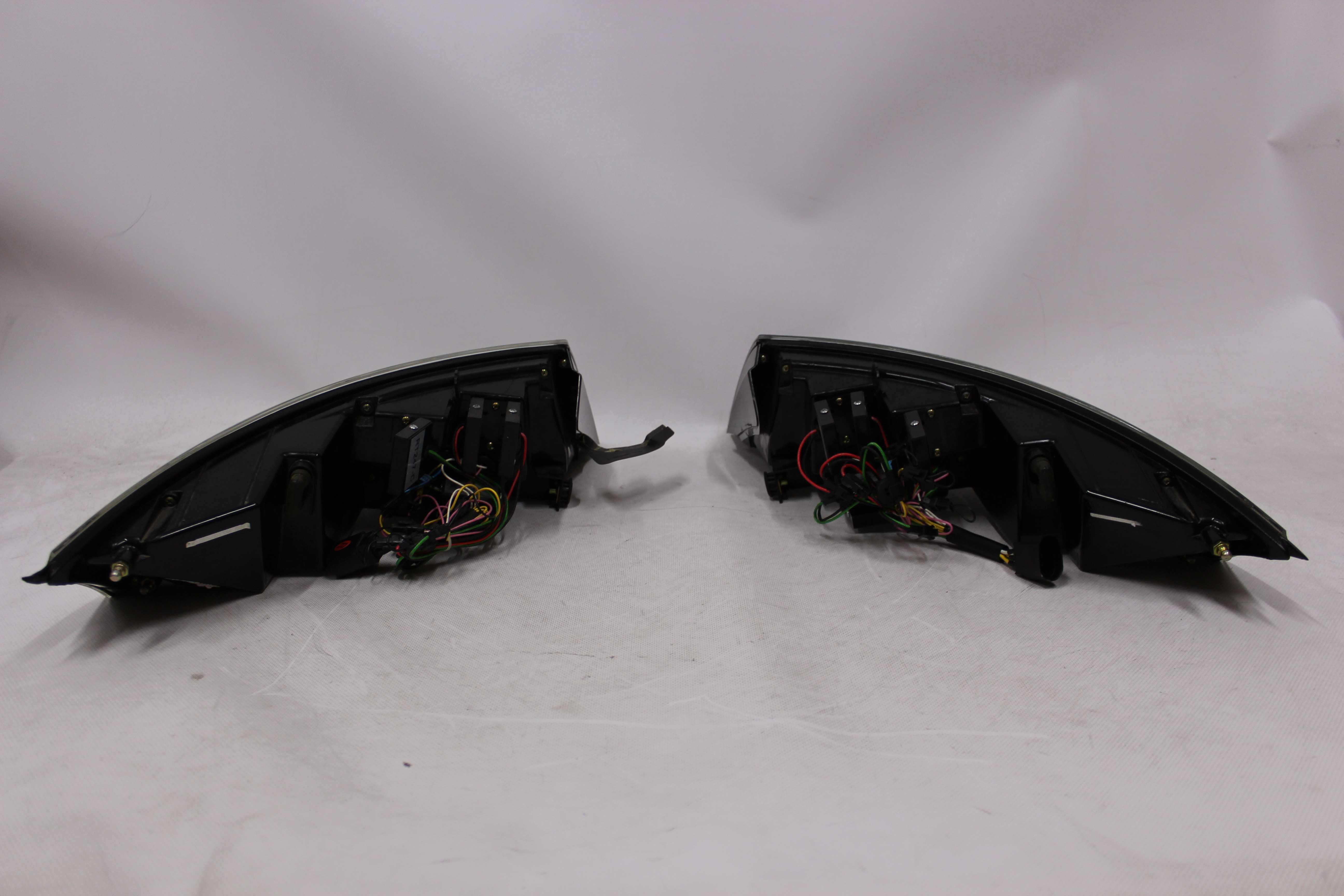 Lampy tylne tył AUDI TT 8J 06-14 LED BAR NEON Dynamiczne CZARNE SMOKE