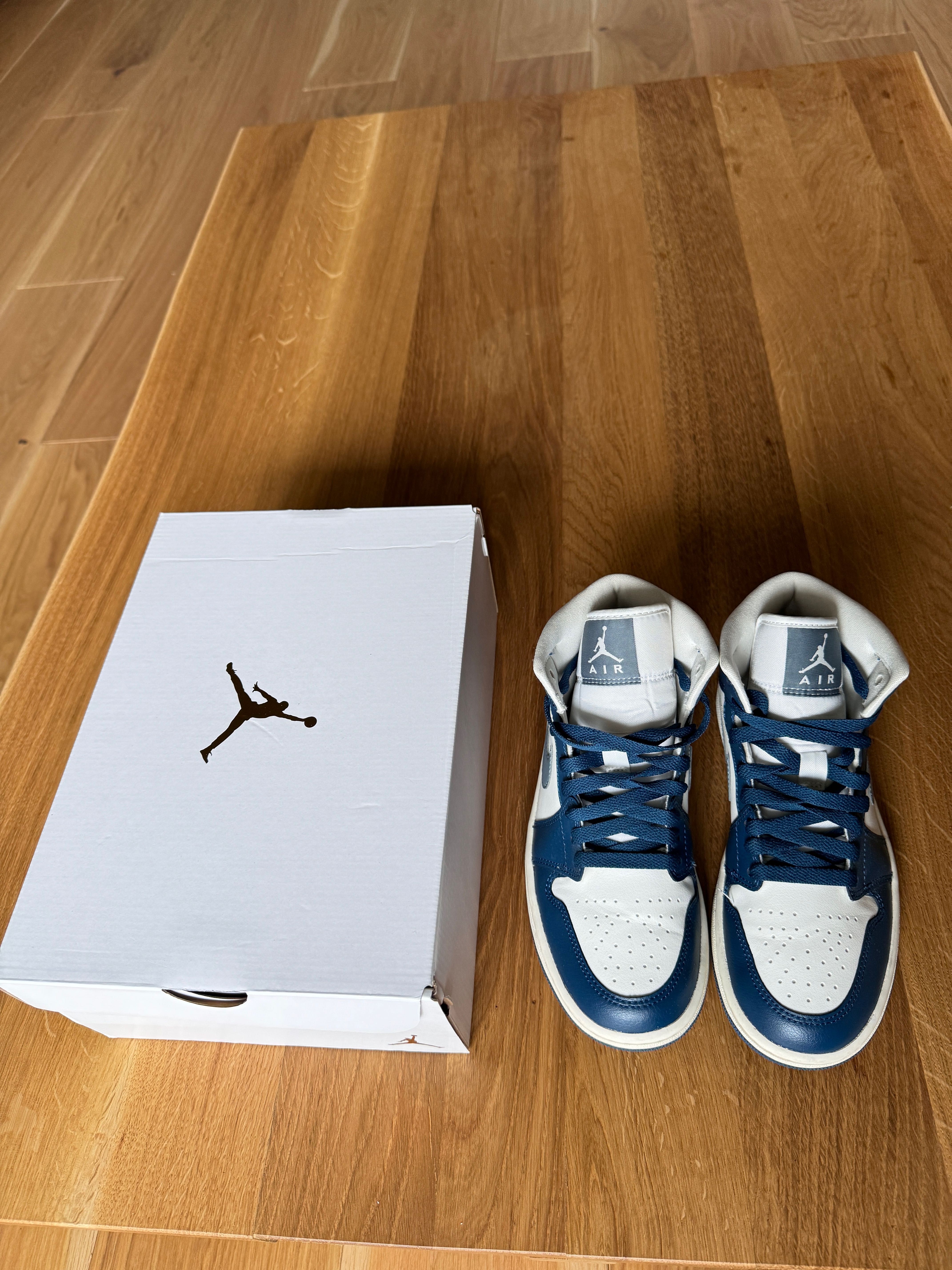 Nike Air Jordan 1 MID оригінал 37,5 розмір Жіночі, Дитячі, Унісекс