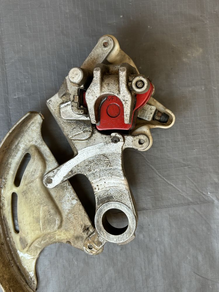 Zacisk hamulcowy tył tylny HONDA CRF250/450