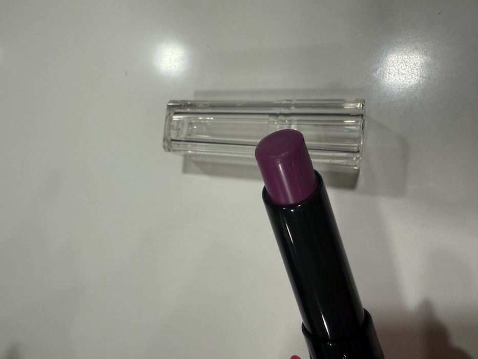 Batons Chanel, Dior , guerlien,clarins