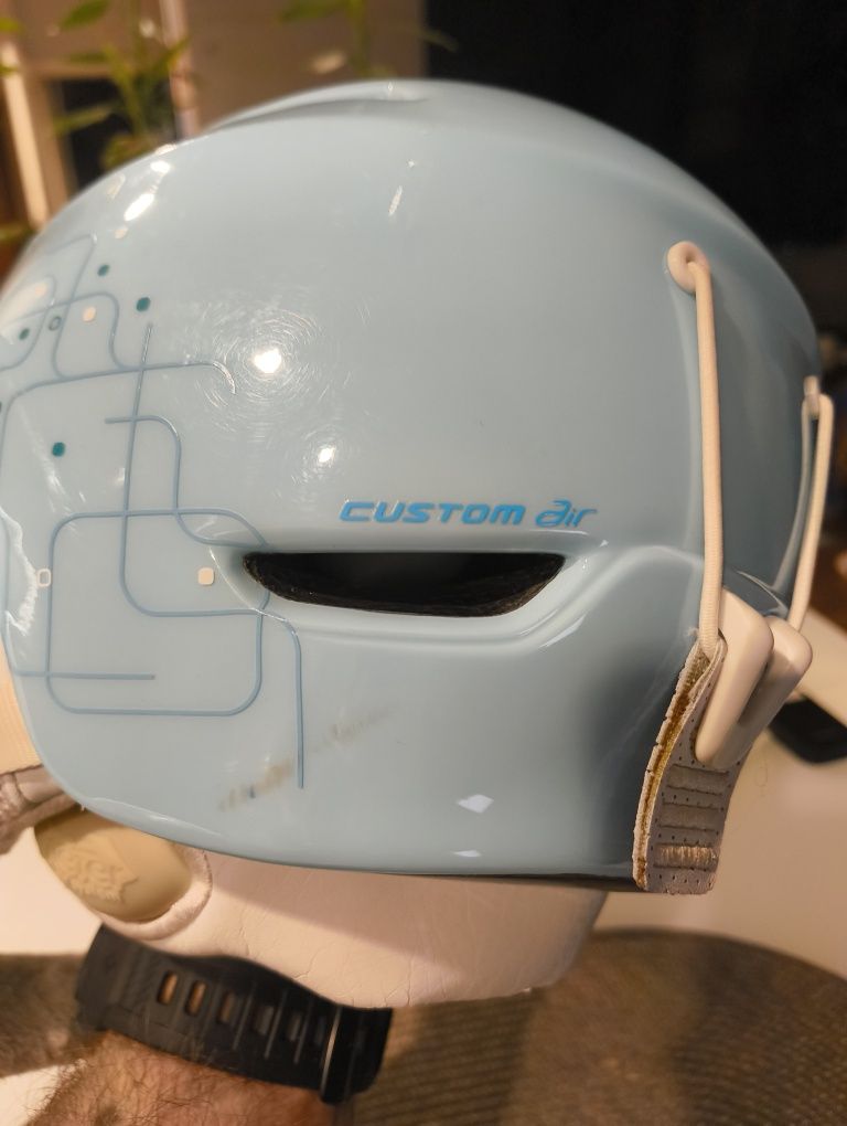 Kask narciarski Salomon Aura