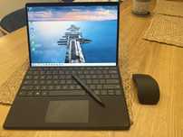 Microsoft Surface 8 Pro