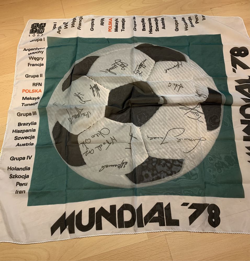 Chusta pamiątkowa mundial 1978 piłka nożna podpisy