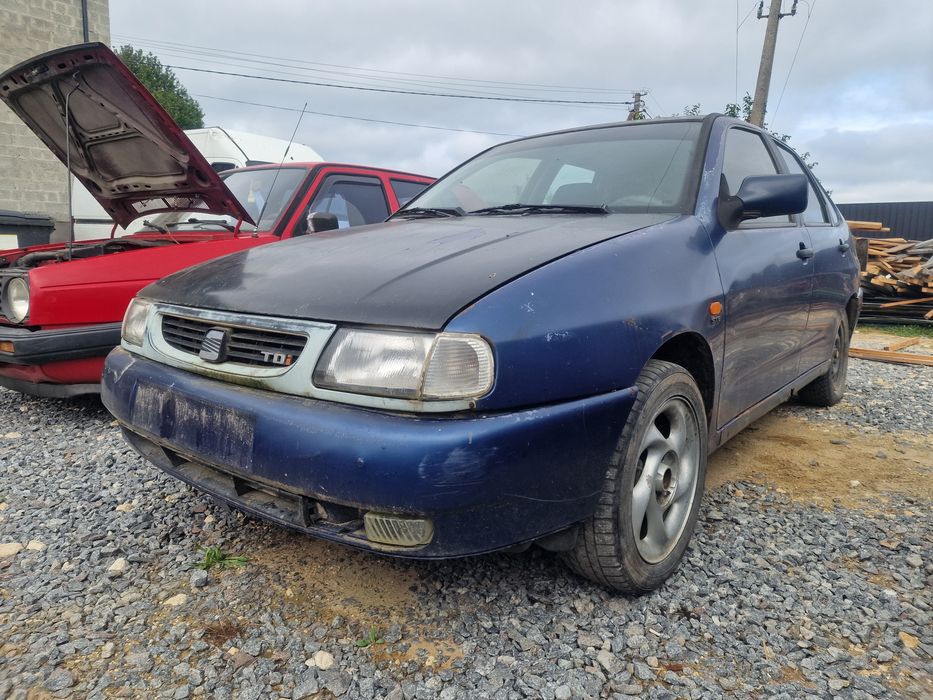 VW Golf 3 Polo Cordoba Ibiza 1.4 1.6 1.9 запчастини  розбірка