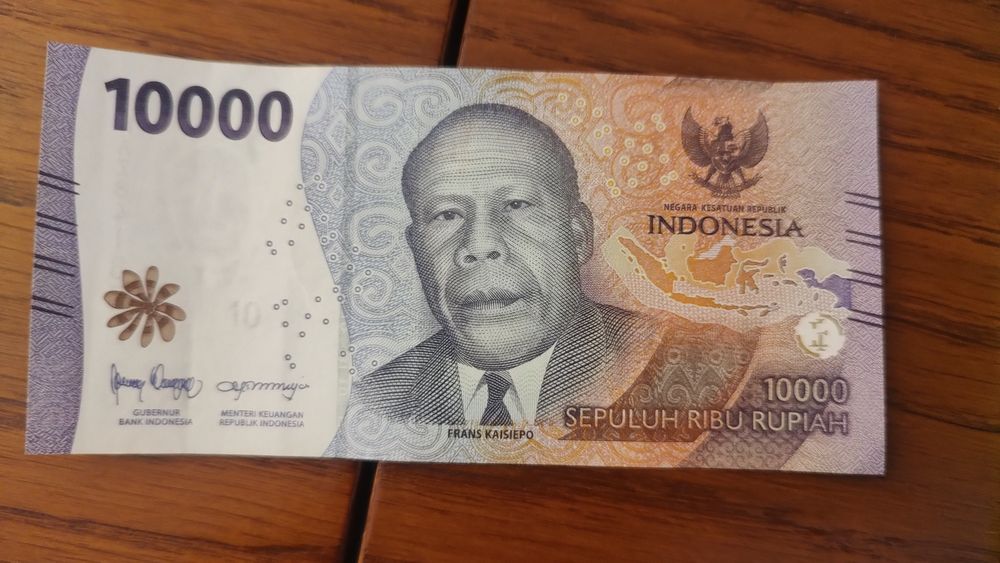 Kolekcjonerski banknot 10000 rupia indonezyjska , super stan