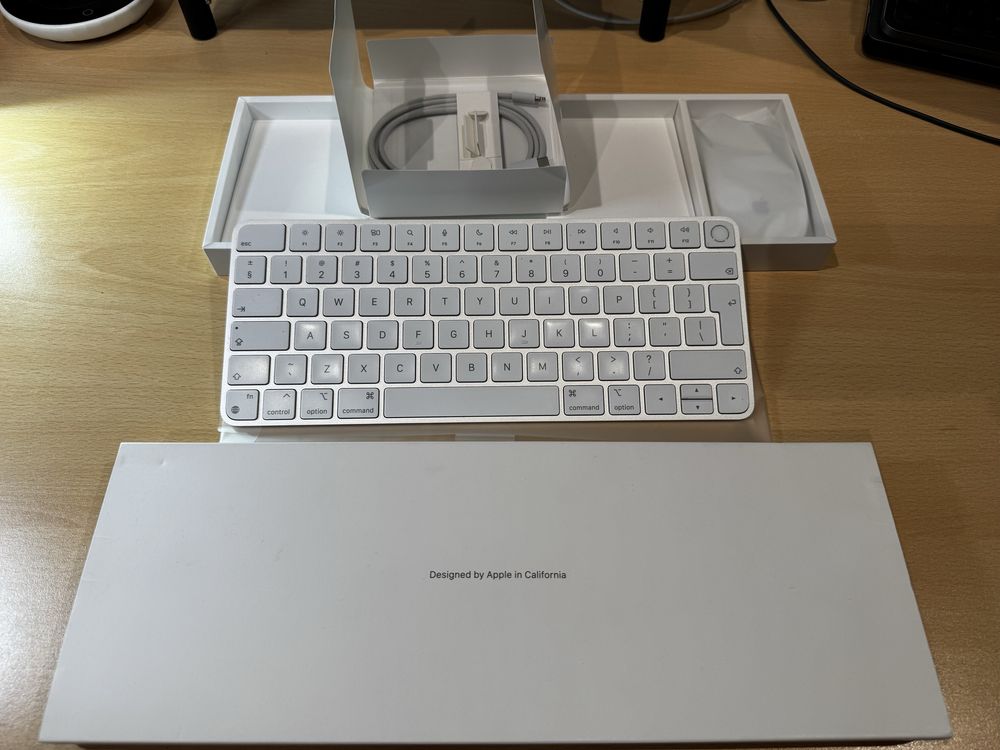 Apple magic mouse 2 + keyboard Touch ID