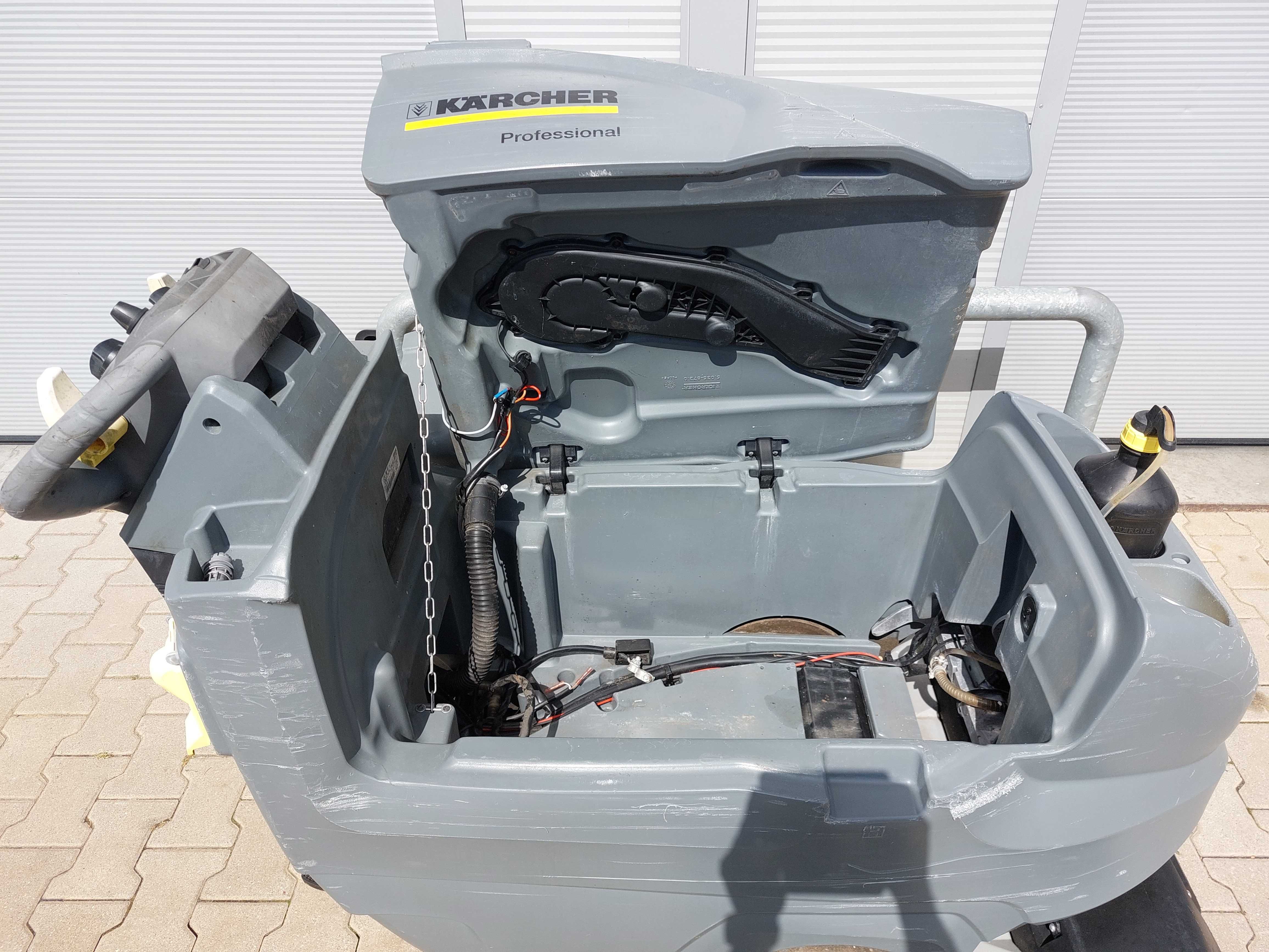 Karcher Professional B120 W szorowarka zamiatarka maszyna sprzątająca