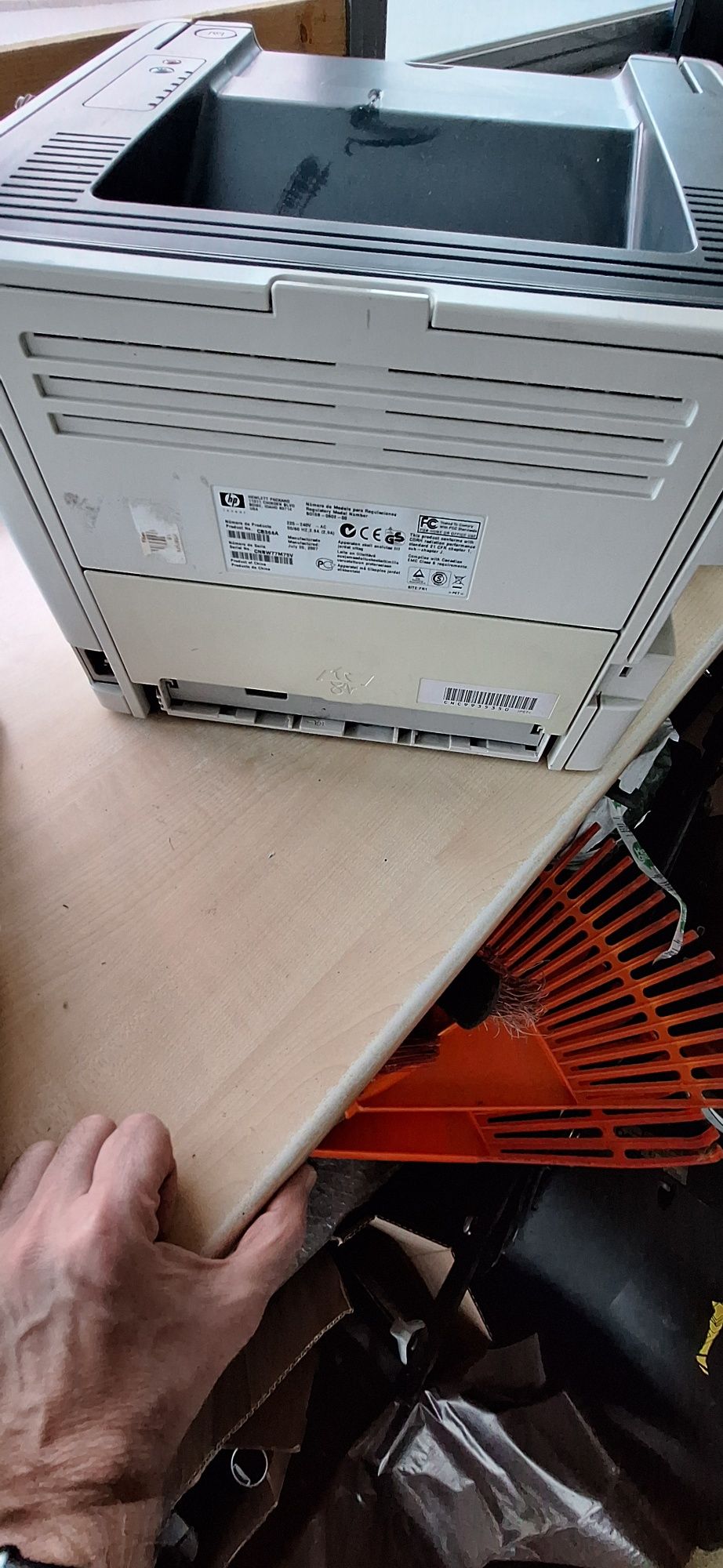 Drukarką hp P2015dn