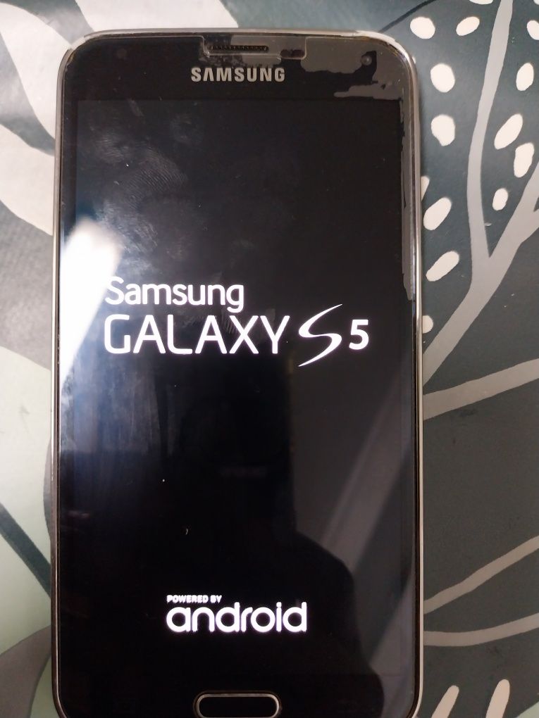 Samsung S5 impecável (sem capa traseira)