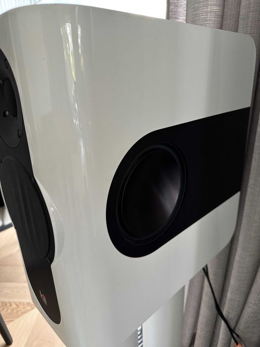 Kii Three active speakers + Kii control