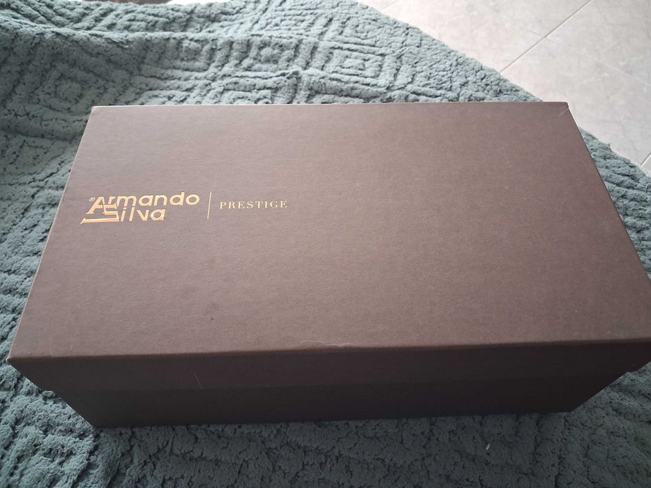 Sapatos Novos Armando Silva