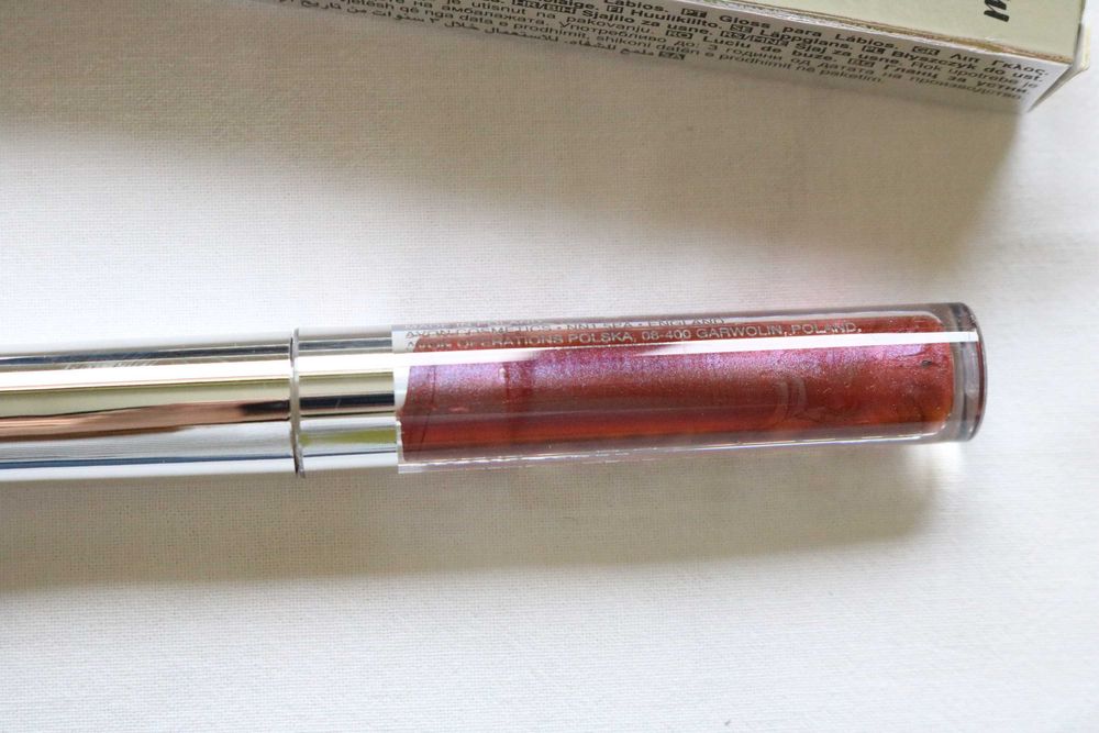 Avon błyszczyk Show Glow Berry Shine
