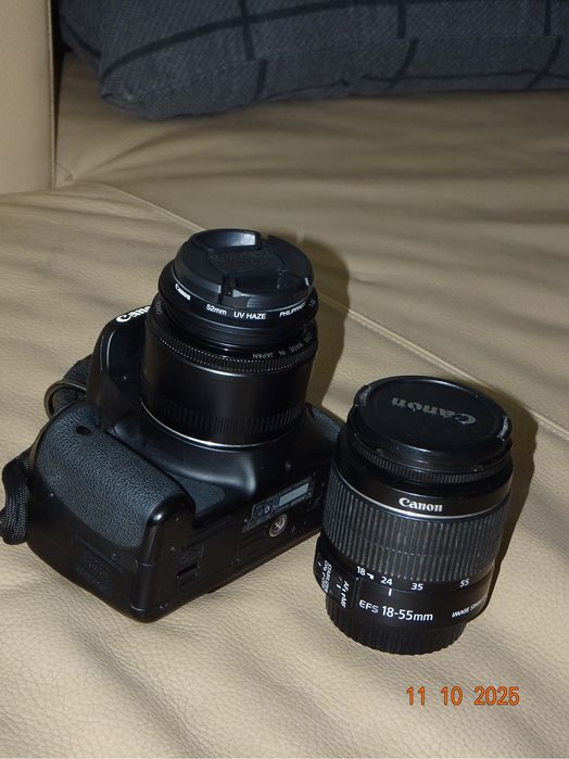 Canon EOS 600D + набір для фотографа