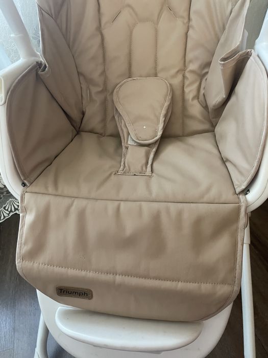 Стільчик-качеля Carrello Triumph