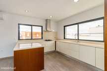 Duplex com terraço na Quinta do Bom Retiro