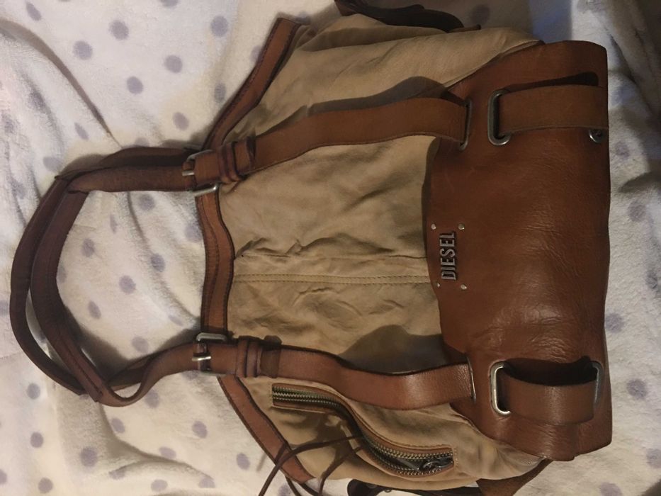 Mala Diesel vintage de cabedal