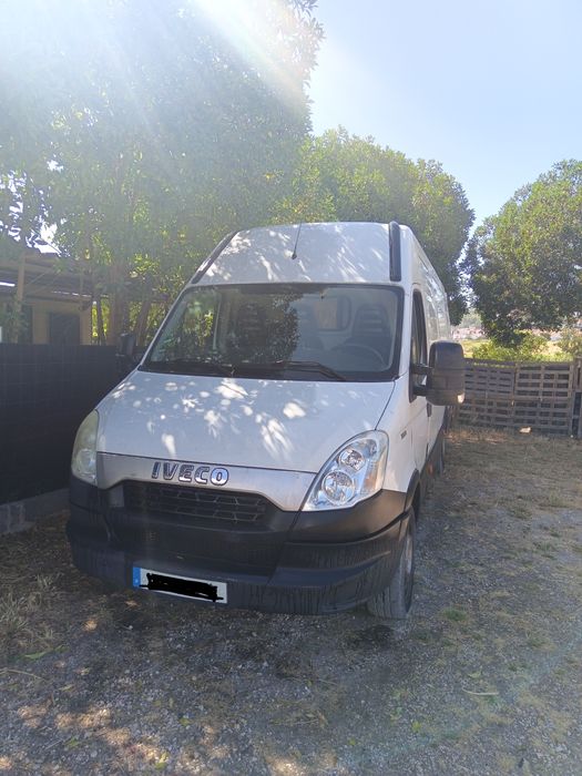 Iveco Daily 2014 • Motor fiável • 8500 negociável