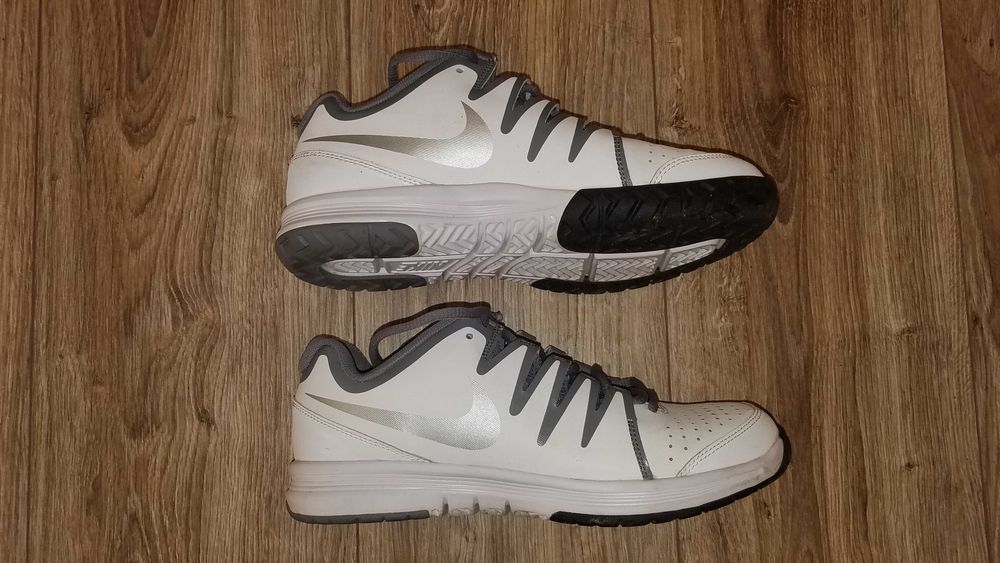 Buty tenisowe NIKE Vapor Court EUR40 25.5cm Dart affect do tenisa BDB