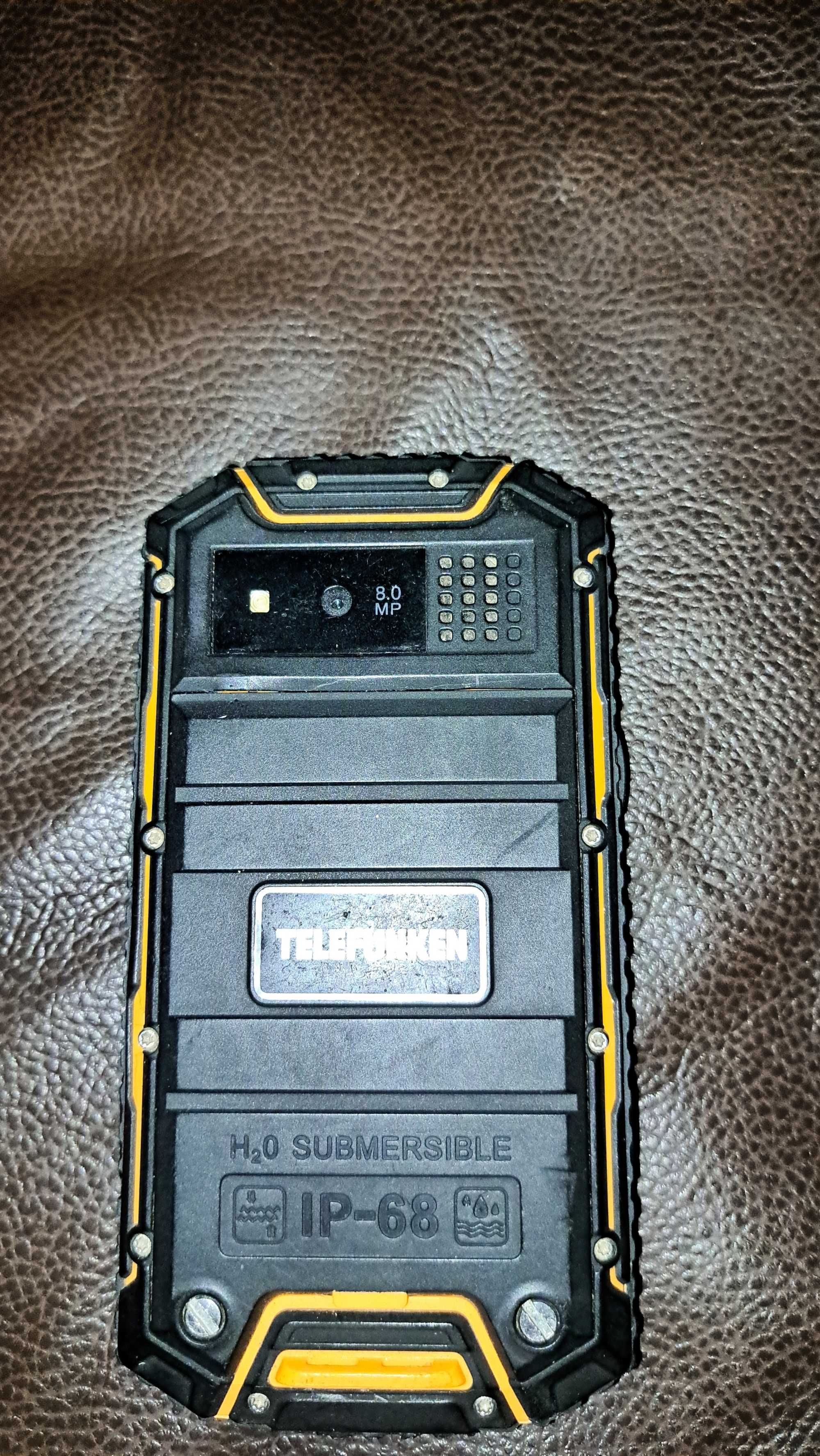 Smartfon Telefunken Outdoor WT-4 1 GB / 8 GB 4G (LTE) czarny