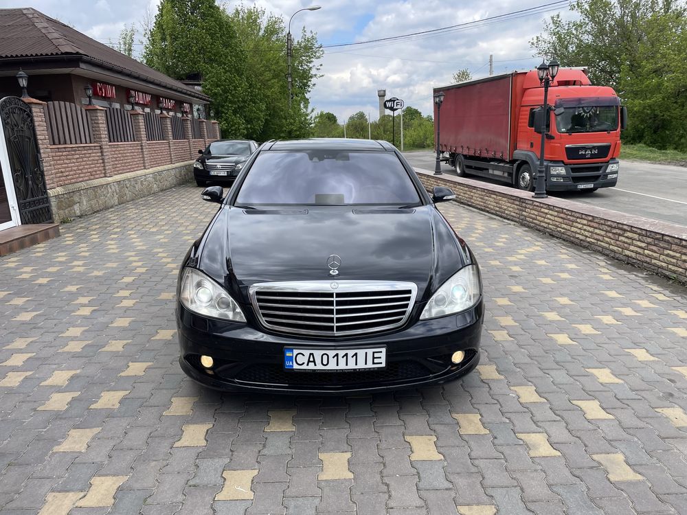 Mercedes Benz S221 2008 5.5