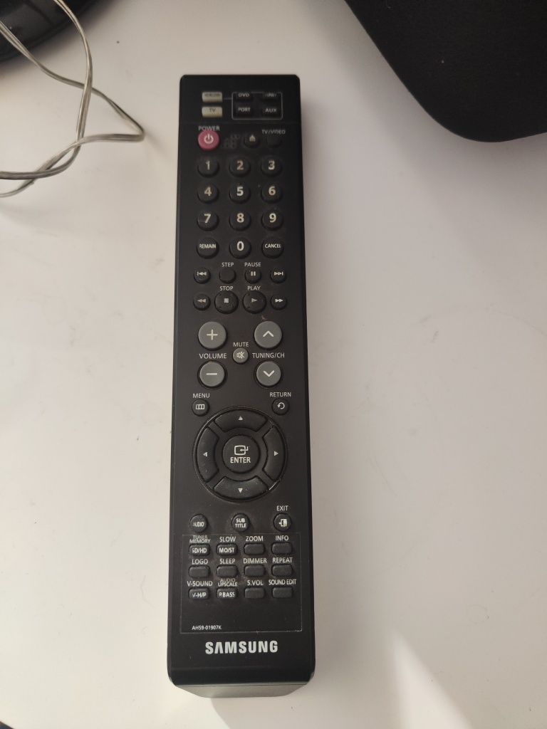 Kino domowe Samsung HT-X710