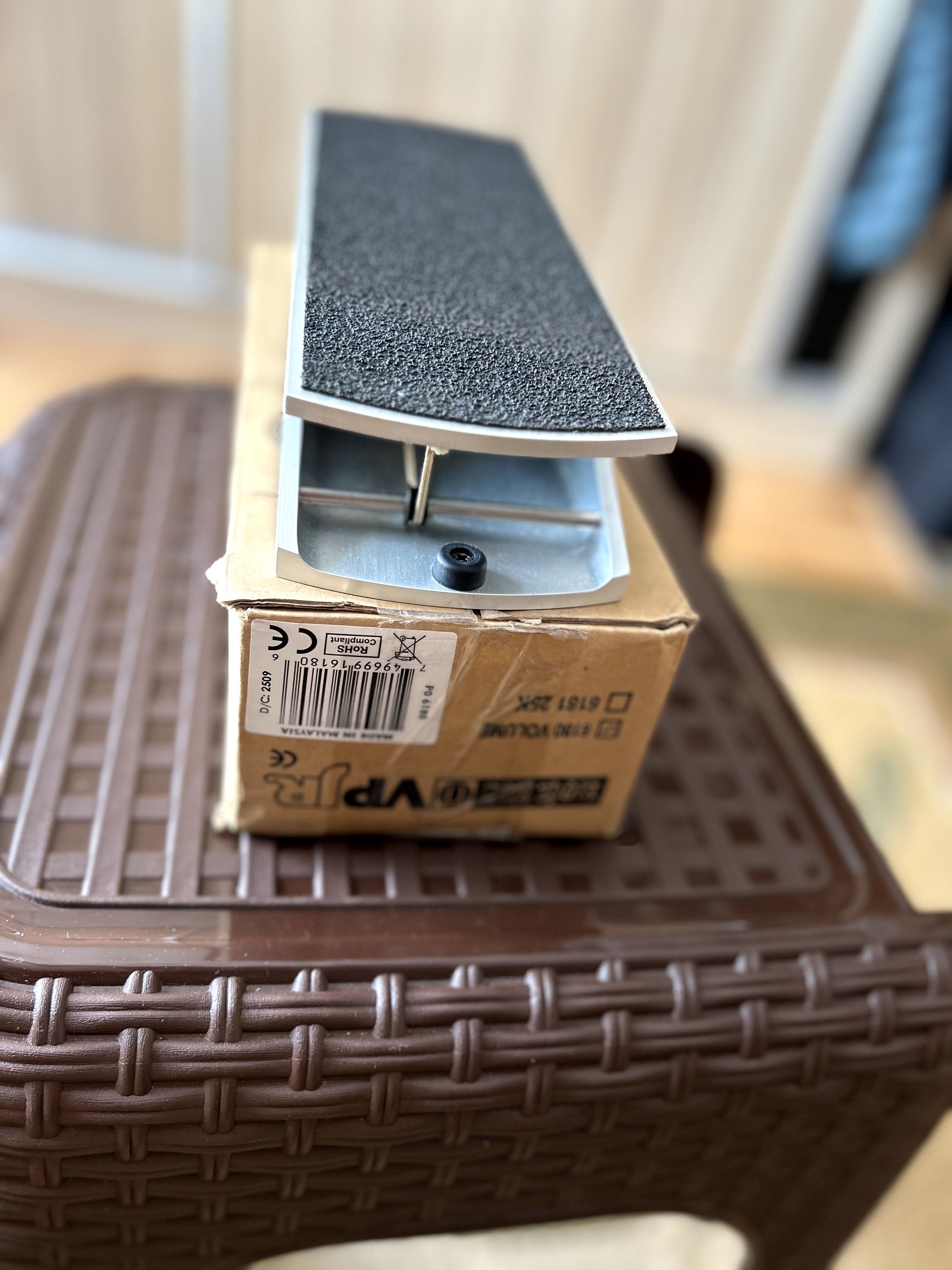 Volume pedal Ernie Ball VPJR