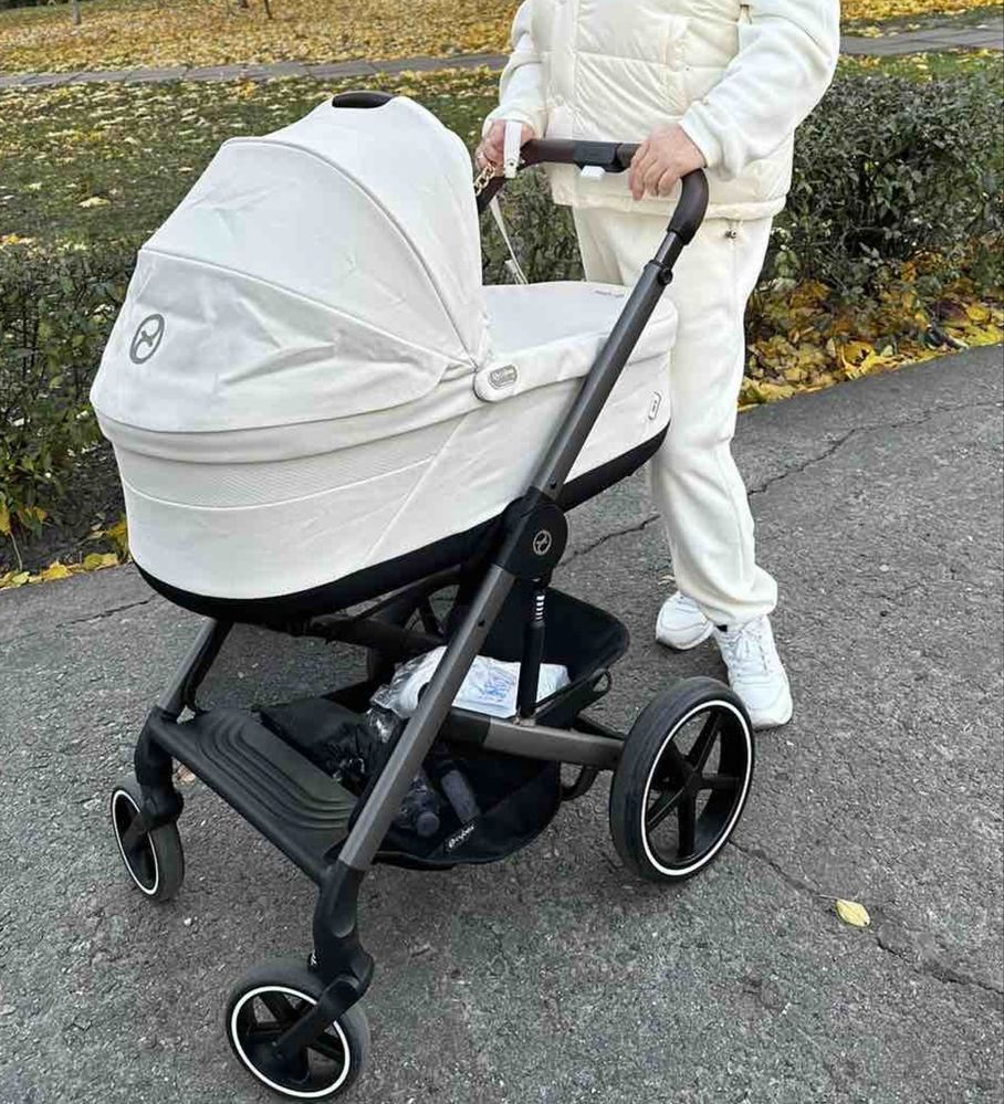 Коляска Cybex Balios S Lux 2024