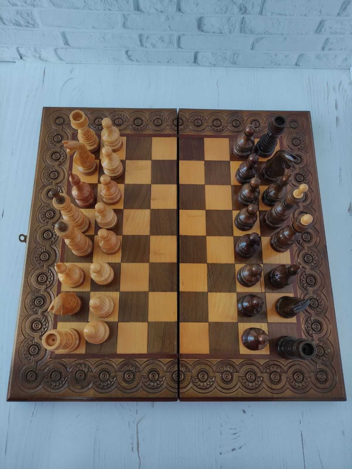 Шахмати дерев'яні