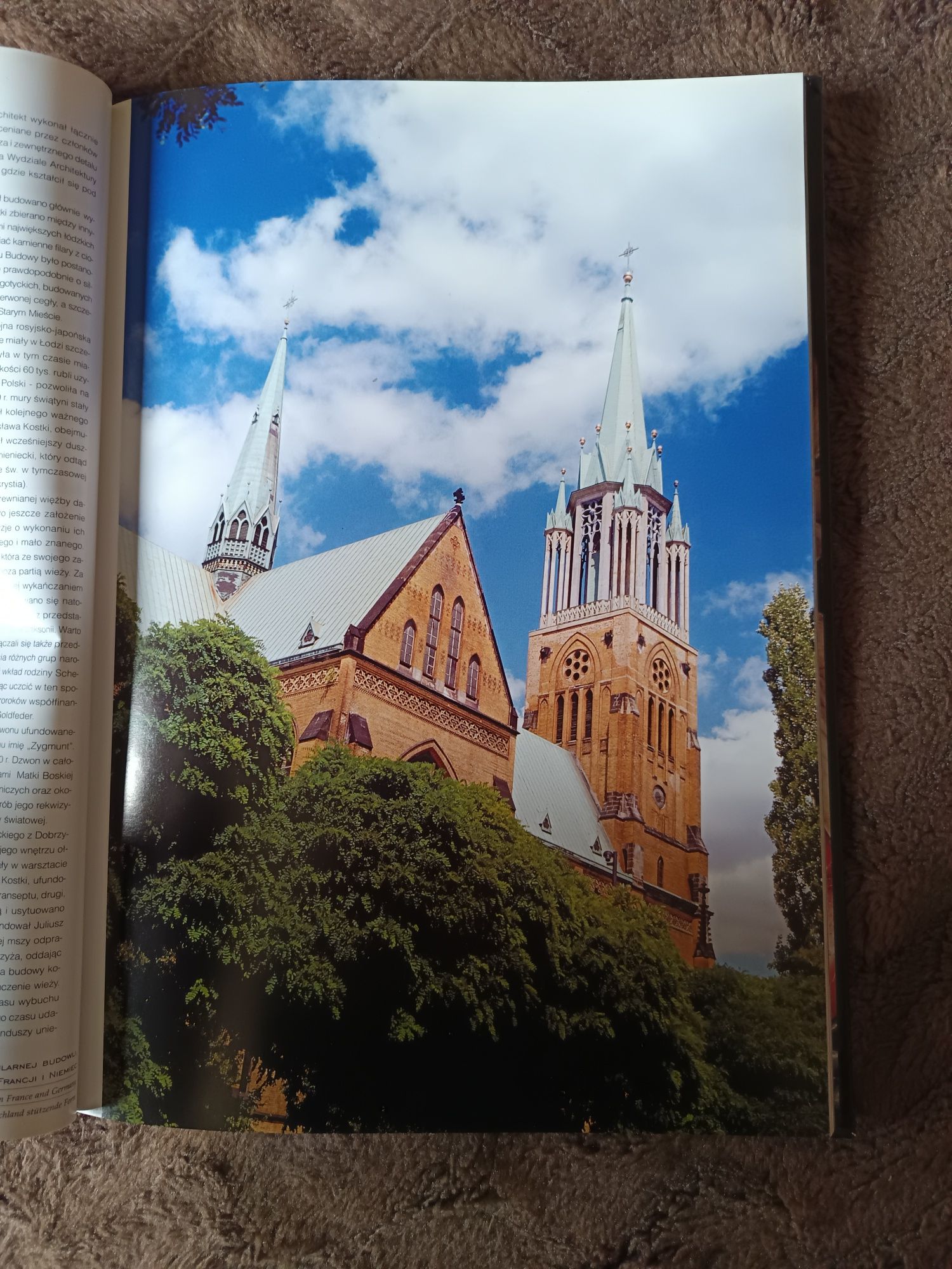 Bazylika archikatedralna w Łodzi, rok 2001, album