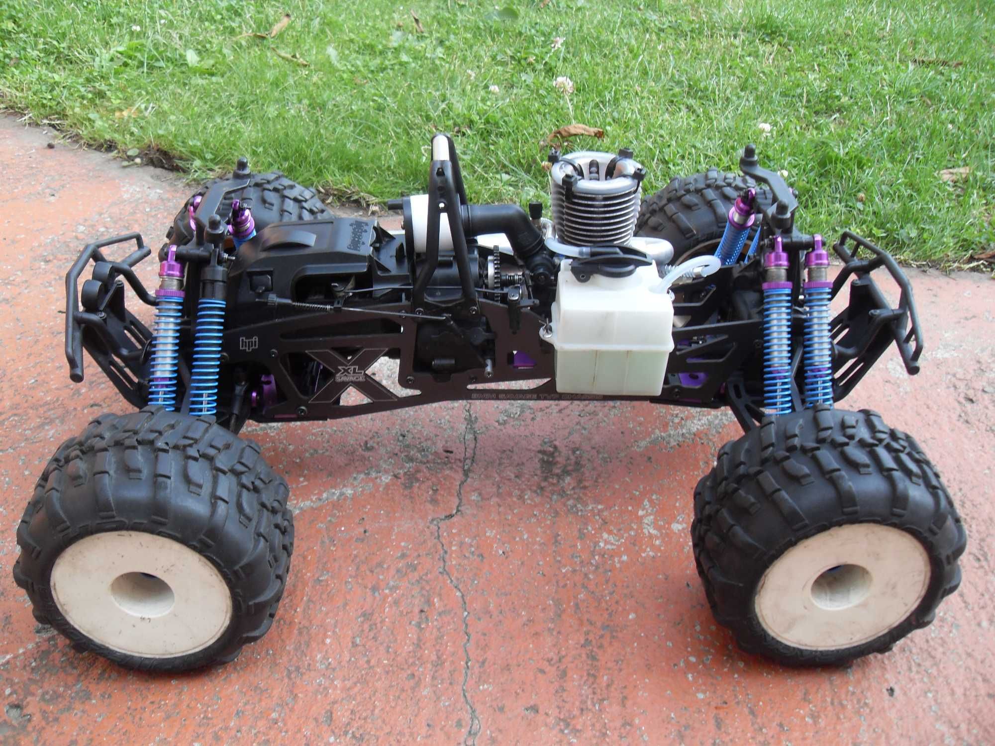 HPI SAVAGE XL 5.9 1:8 Nitro Model RC Spalinowy Monster Truck