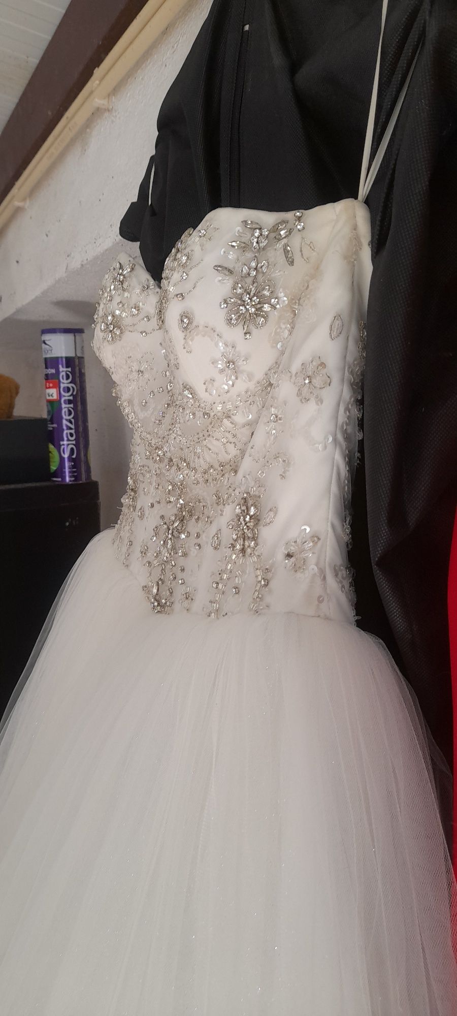 Vestido de casamento com saiote tamanho 42