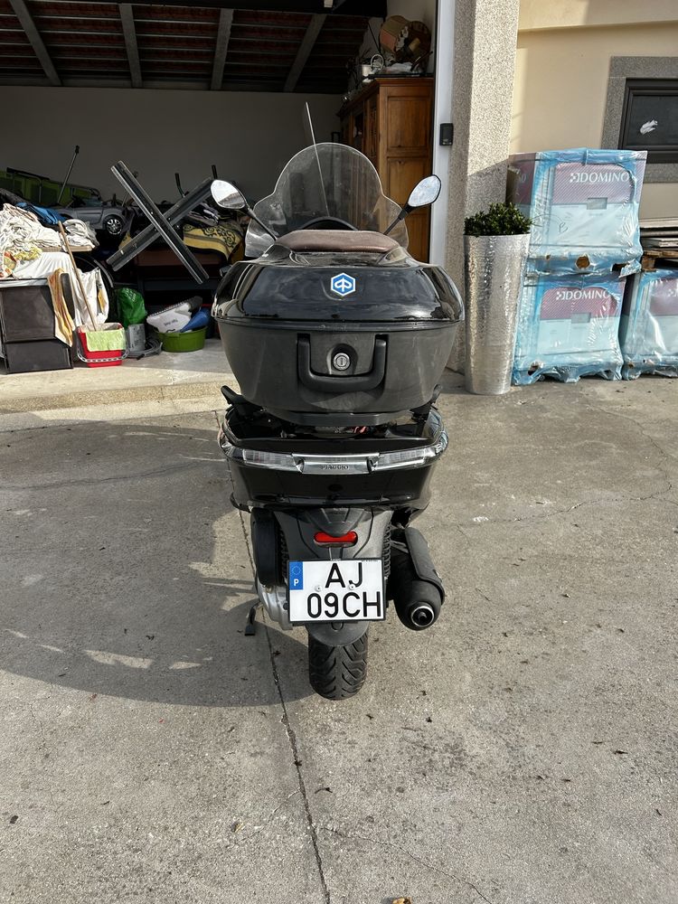 Piaggio x10  de 125cc
