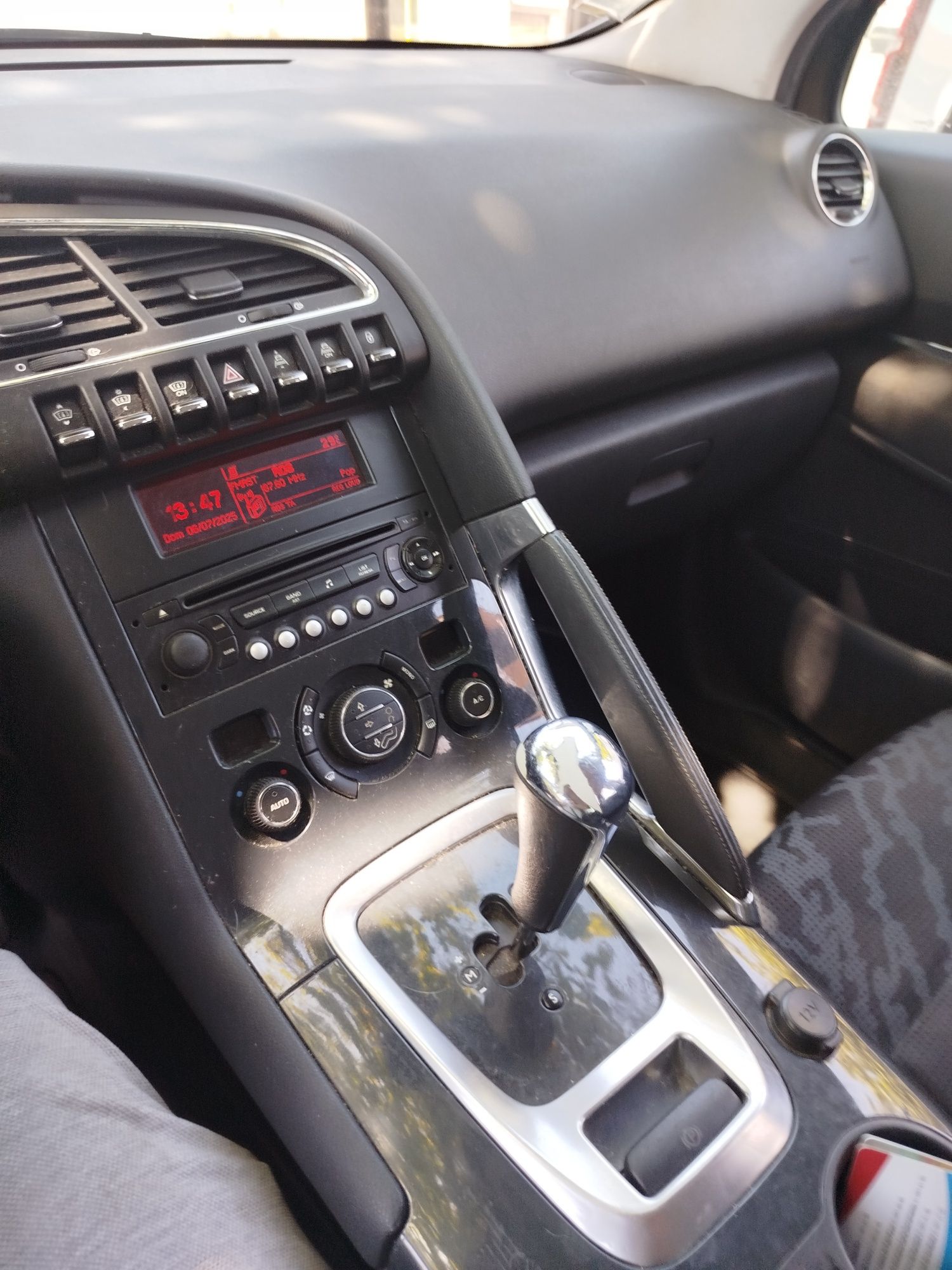 Peugeot Automático 3008