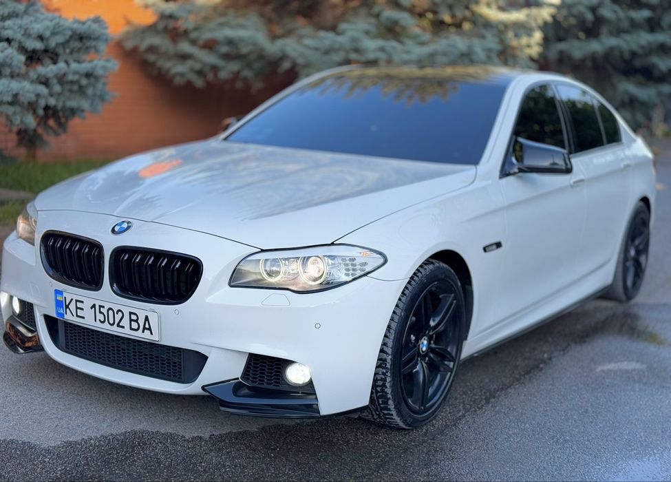 Продам Бмв ф10 в хорошем состояние