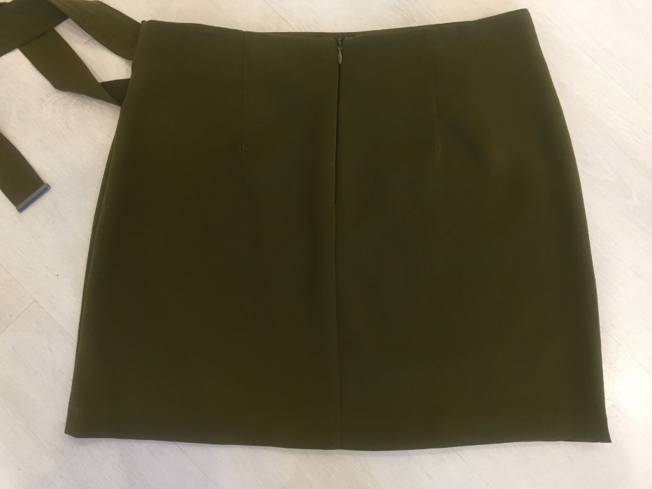 Фирменная юбка юбочка на запах оливковый TOPSHOP, размер S-М, 42-44