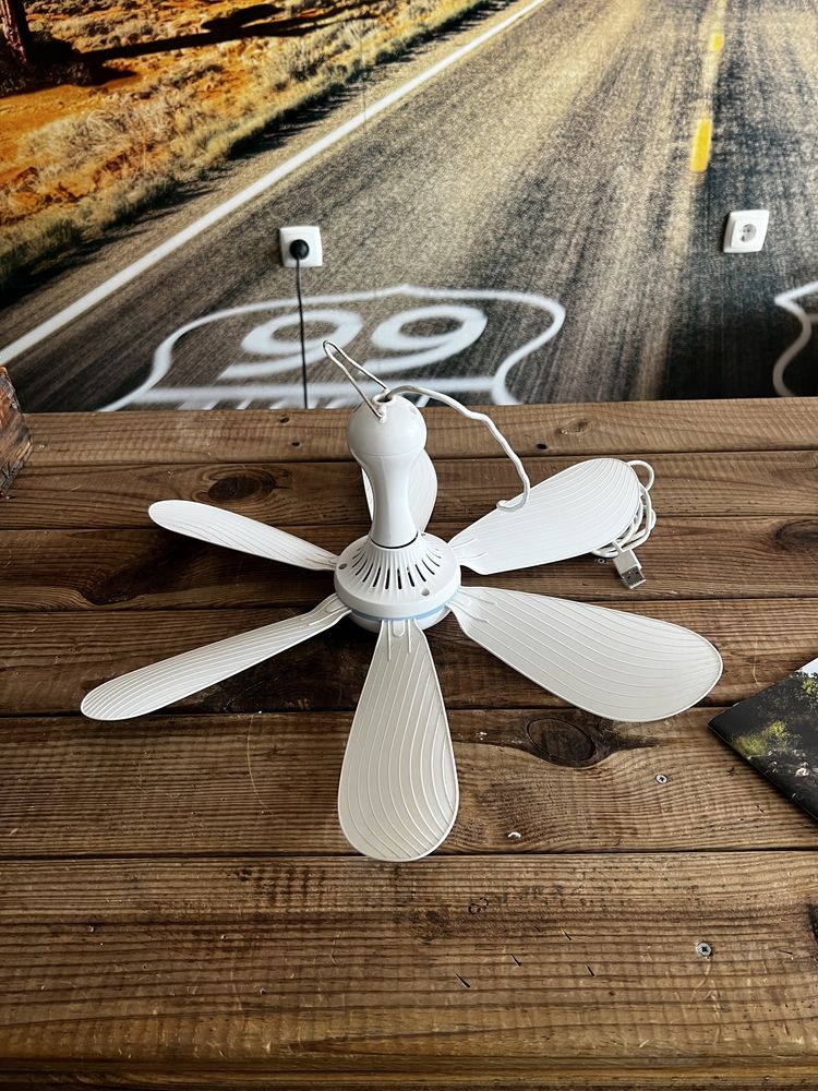 Ventoinha potente USB para autocaravana como nova