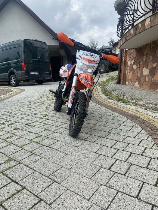 Cross Apollo RFZ 125 Gazelle