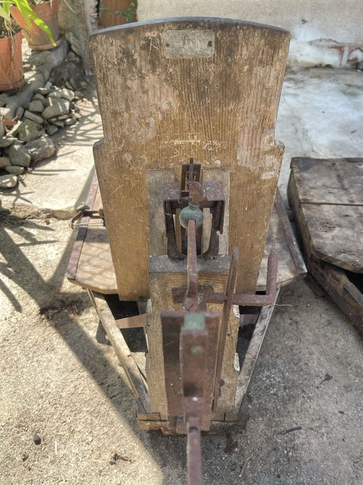 Velharias. 2 Balanças Antigas