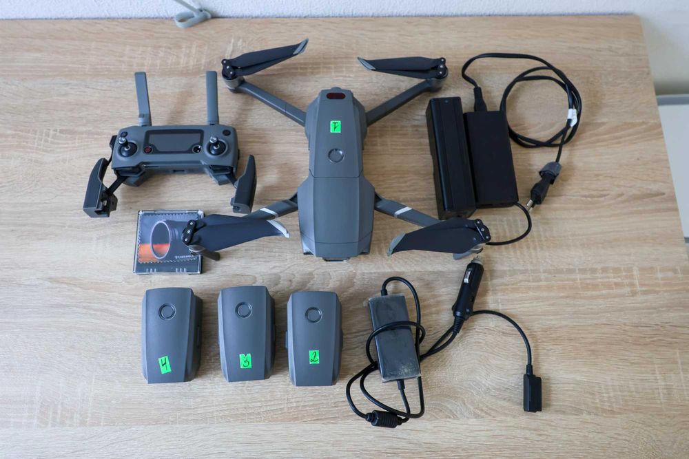 Дрон / Квадрокоптер Dji Mavic 2 Pro Fly More Combo