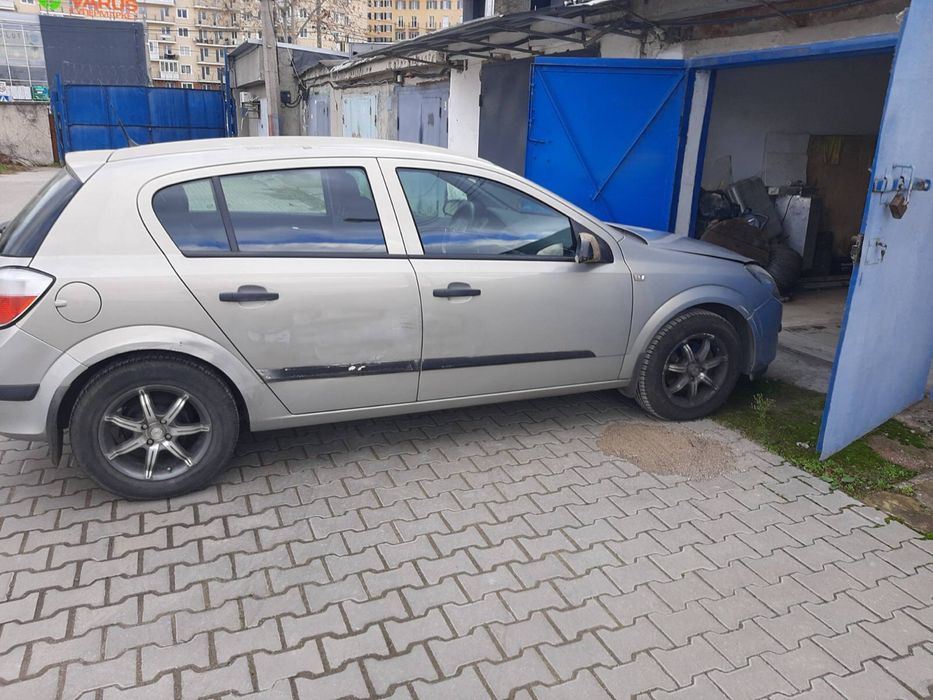 Opel Astra H • 2007 год • 69 000 км
