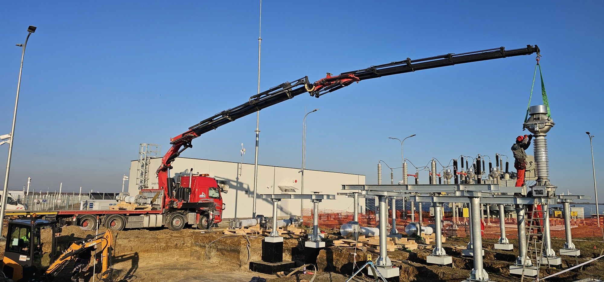Usługi dźwigowe transportowe hds 10t kontenery maszyny laweta