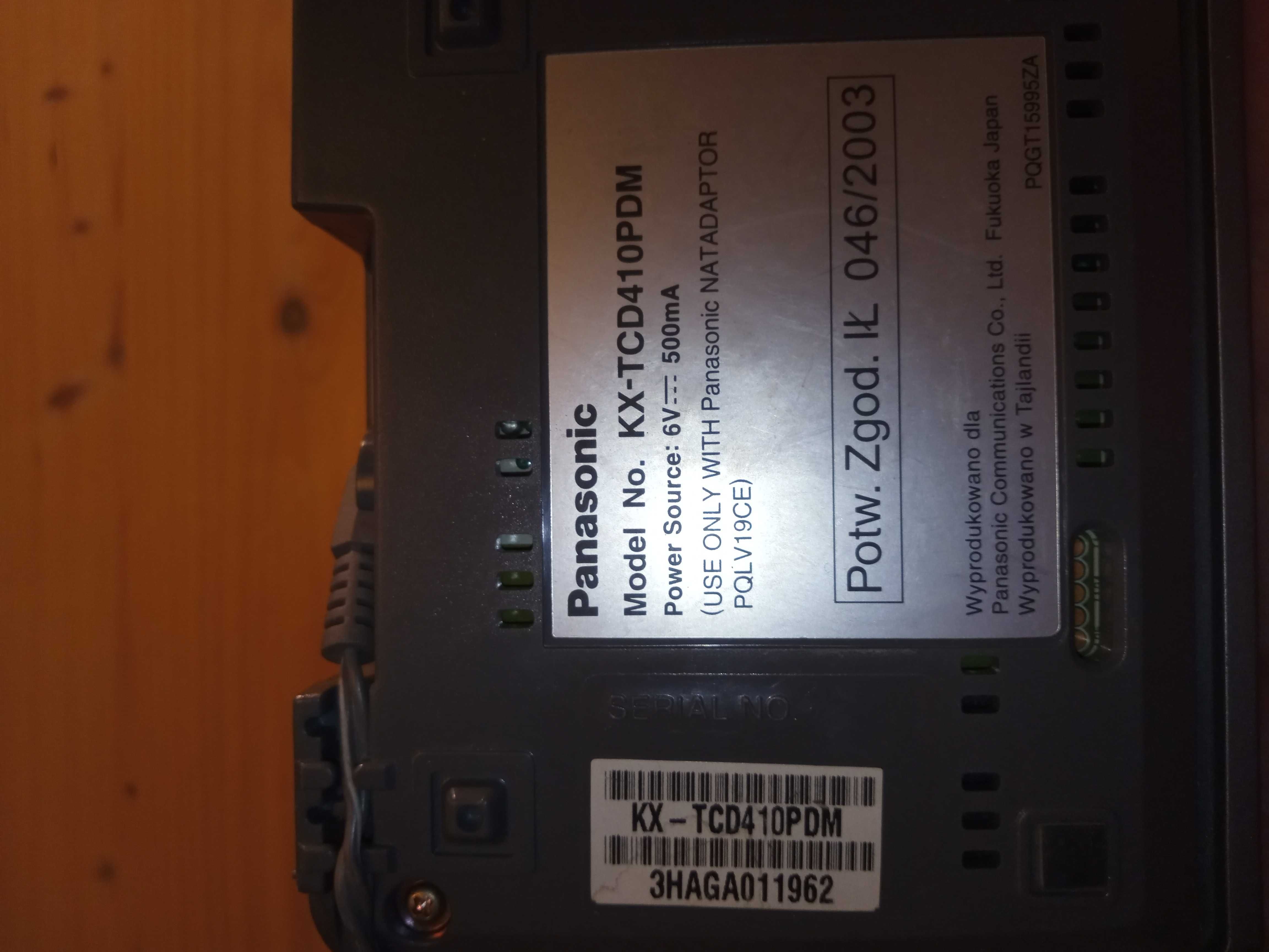 Telefon stacjonarny PANASONIC bezprzewodowy DECT KX-TCD410PDM