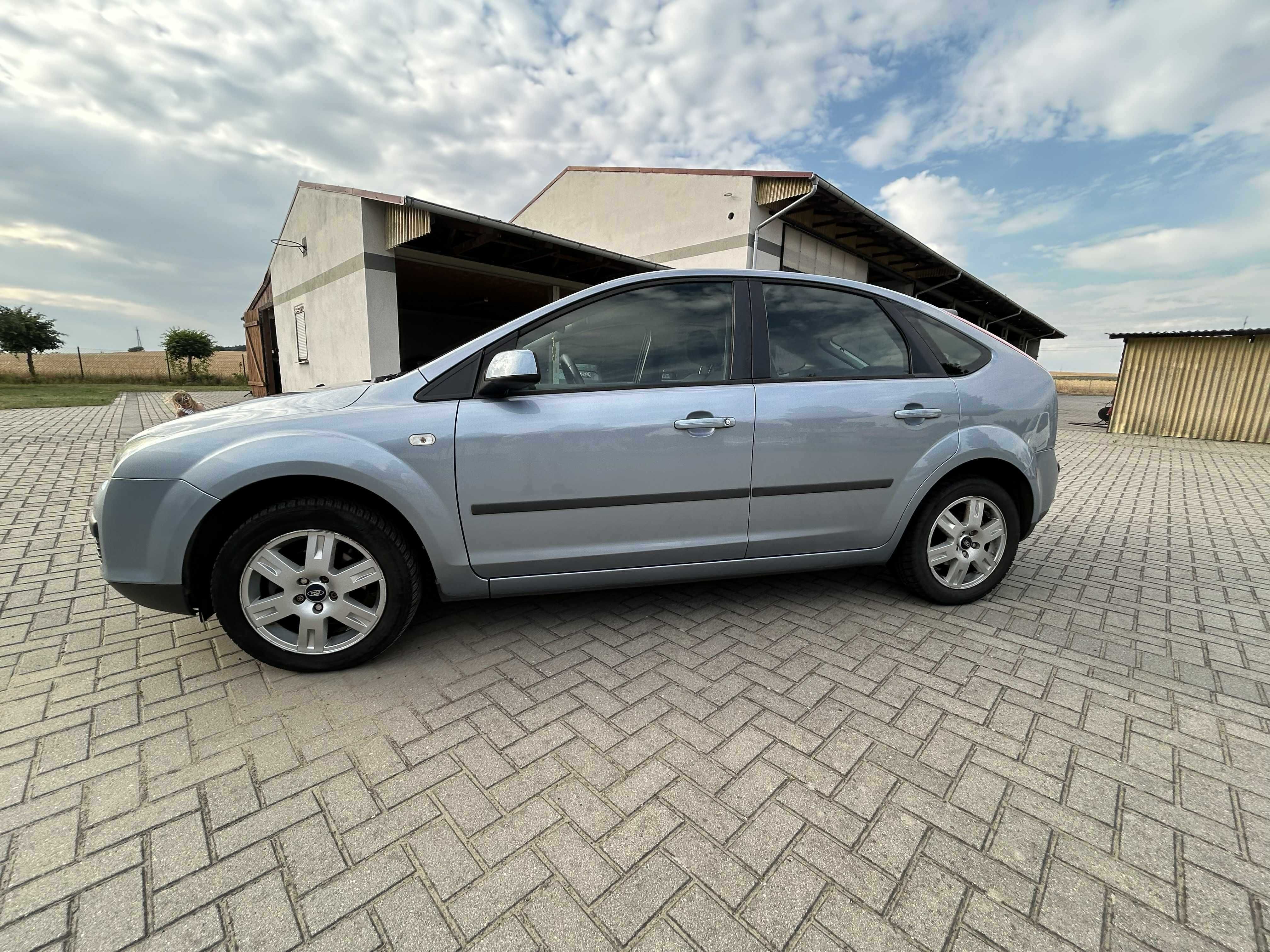Ford Focus MK2 1.8 benzyna