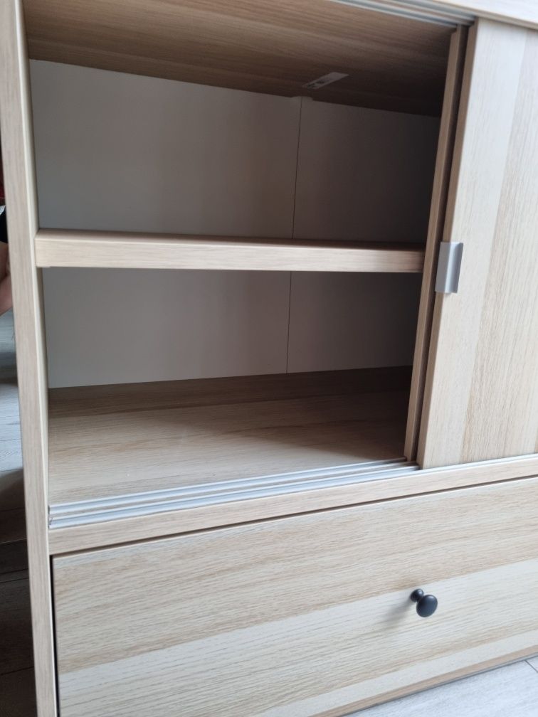 Sprzedam Szafkę Ikea