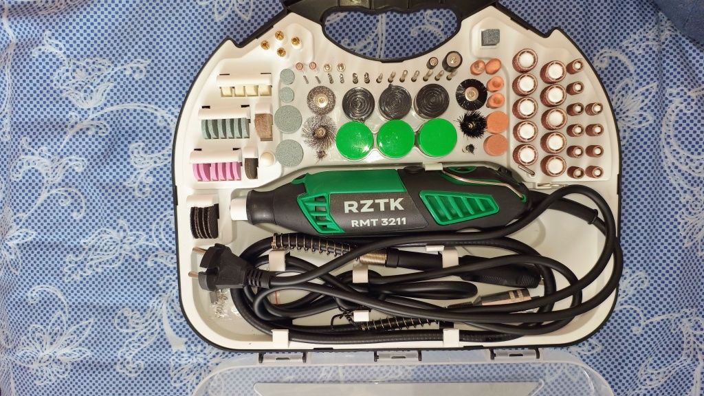 Гравер електричний RZTK RMT 3211