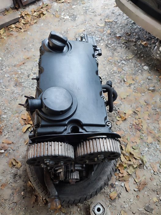 Вакуумный насос,тандемный,ТНВД 1.9/2.0 дизель Ауди Фольксваген Шкода