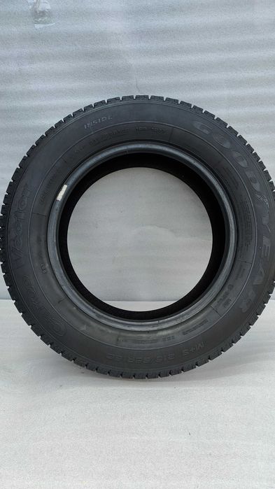 Opona Całoroczna 215/65/16C Goodyear 7mm