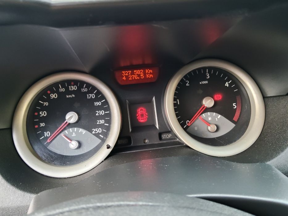 Renault Megane 2 1.9 120 CV
