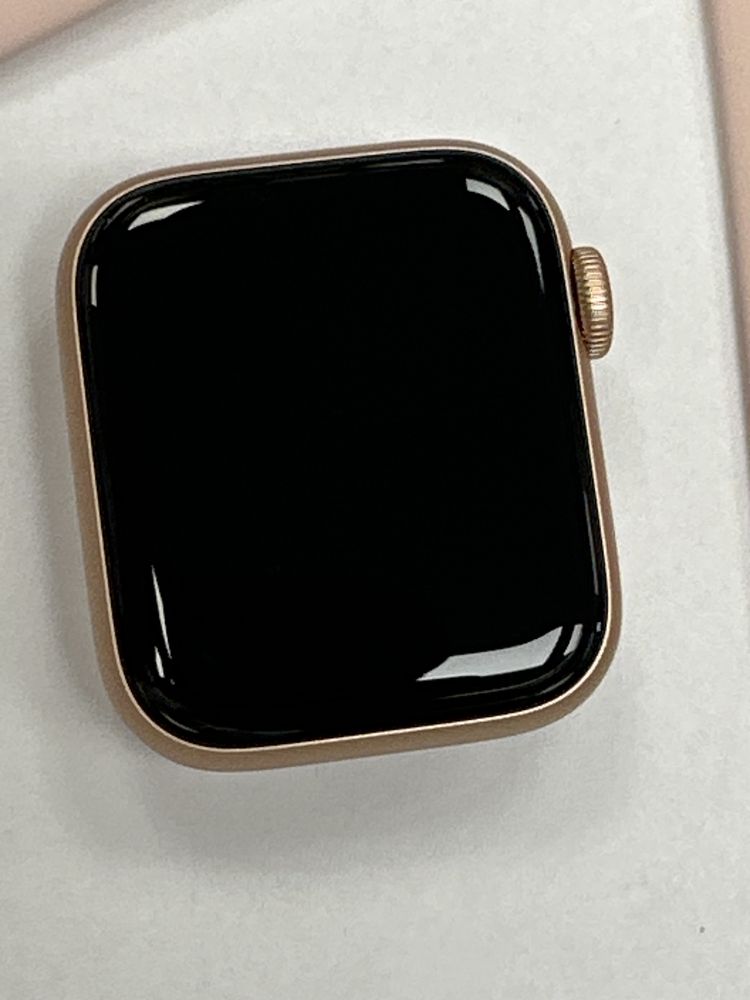 Apple watch series 5